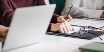 新规火速落地 证监会力推“长钱长投”