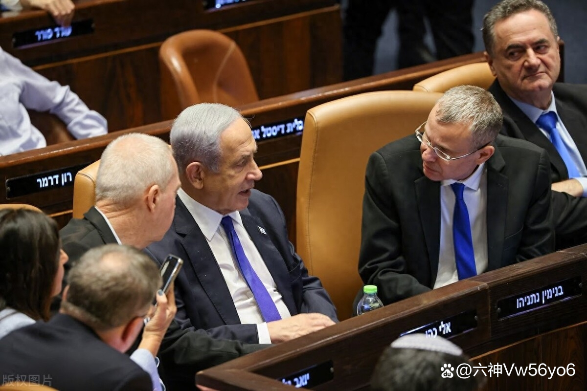 伊朗外长：伊美之间的沟通渠道仍然开放