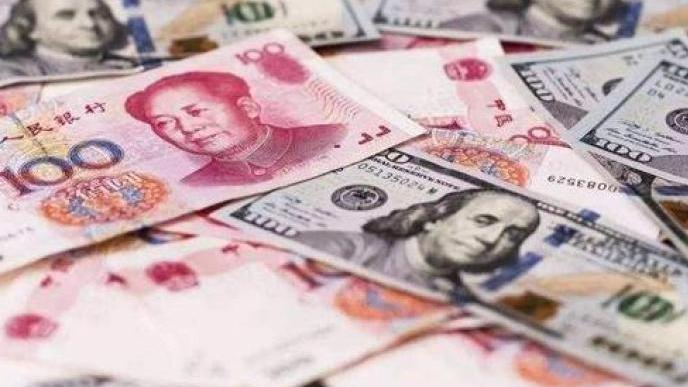 美元走强 离岸、在岸人民币对美元跌破7.27和7.25