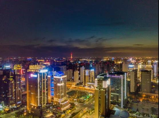 1% 2009年来首次！