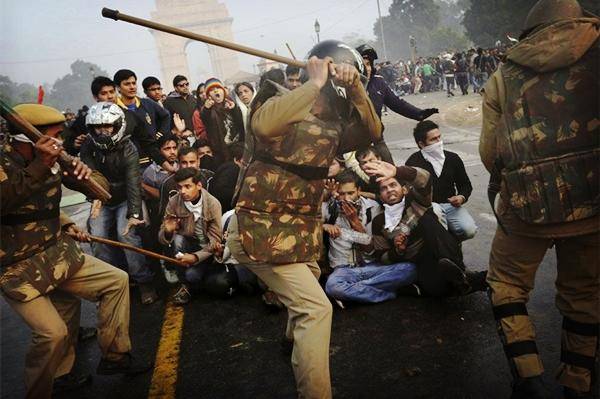 印度突然遭遇“股汇双杀”!印度卢比再度遭遇抛售