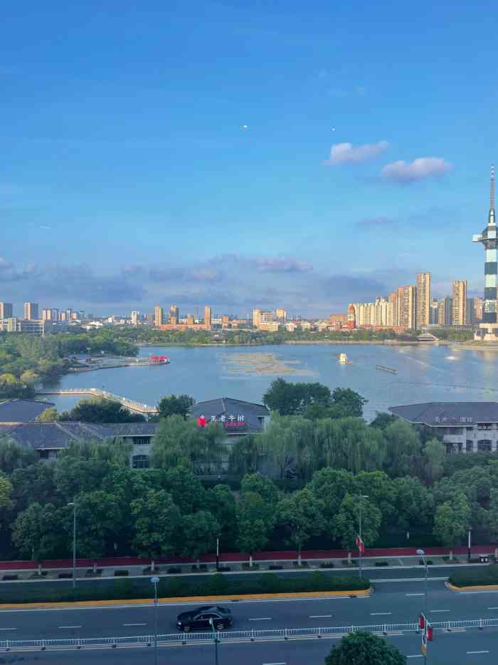 重庆龙湖企业28亿元公司债券拟于1月14日付息