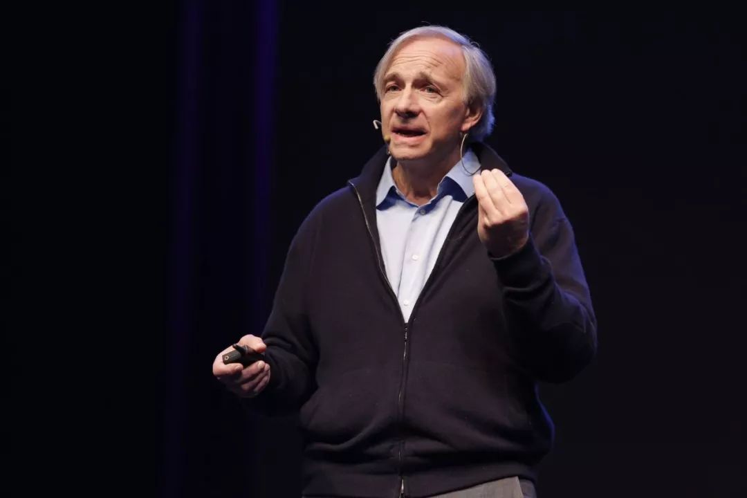 桥水基金创始人:削减预算赤字对稳定债券市场至关重要