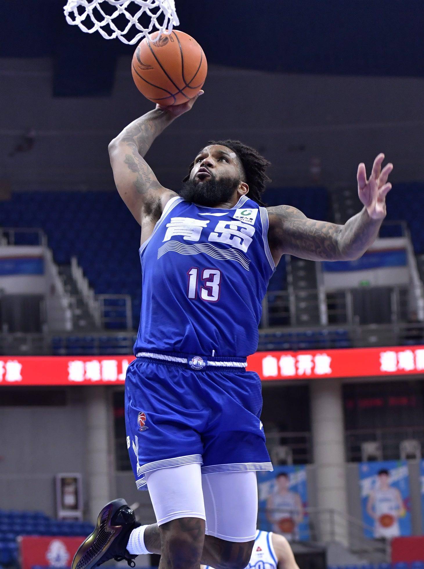 鲍威尔：美联储不会因特朗普施压而改变利率政策