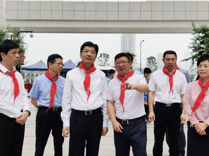 “我负责阳光雨露，你负责茁壮成长！”解码杭州“六小龙”出圈背后的创投生态