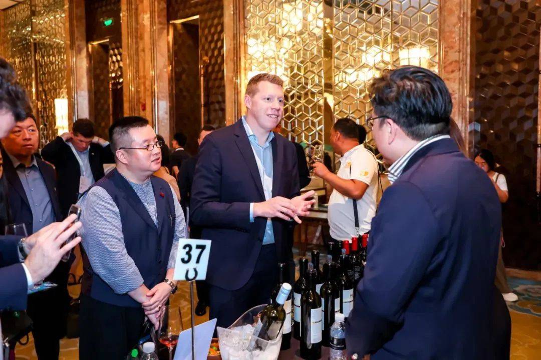 印尼版淡马锡!9000亿美元主权财富基金来了,投资范围也曝光→