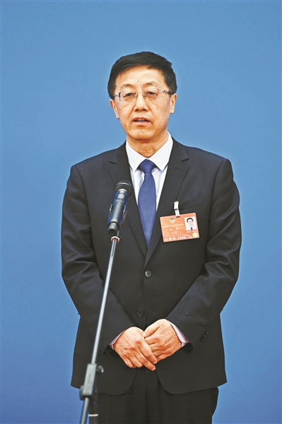 全国人大代表、中国人民银行上海总部主任金鹏辉：运用好债券市场“科技板” 支持上海因地制宜发展新质生产力