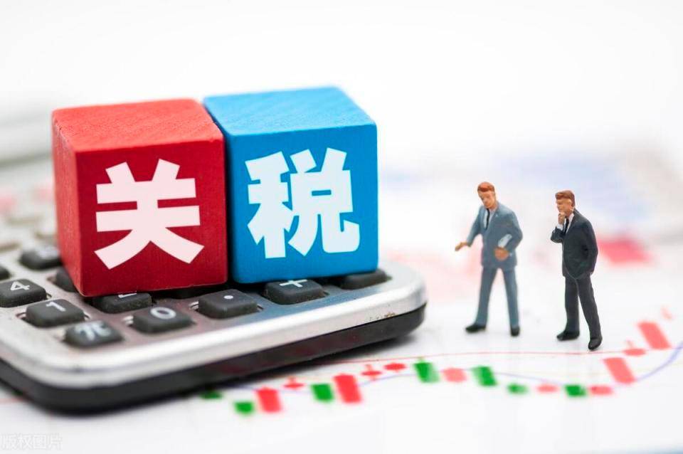 关税核弹倒计时！特朗普高级经济顾问承认4月2日前“不会太平”