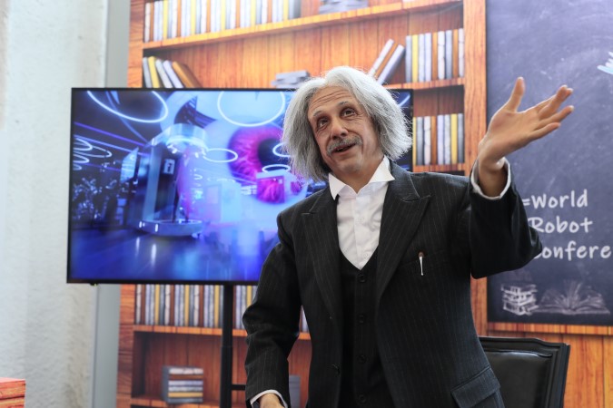 对话优必选CBO谭旻:我们为什么专心“进工厂”