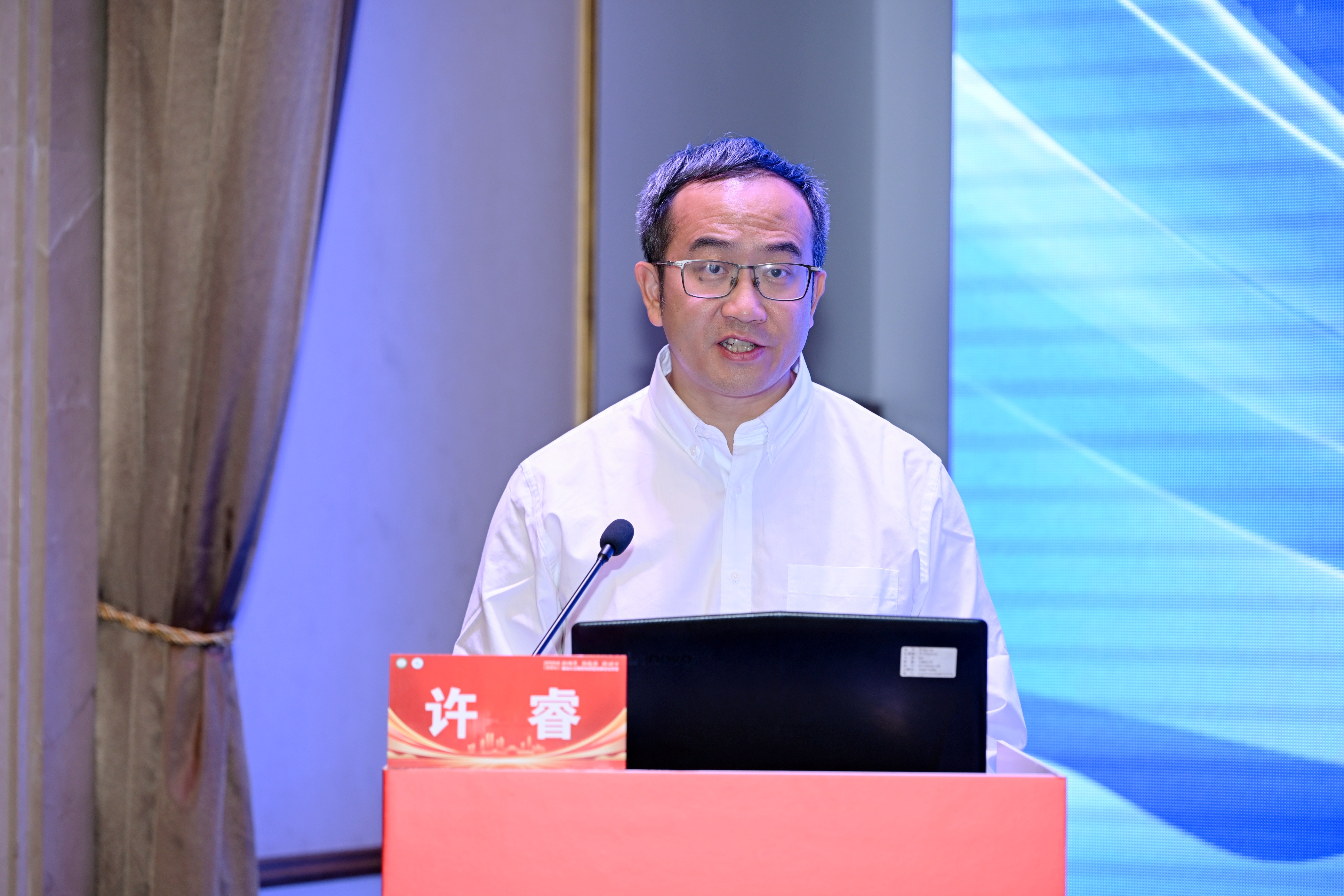 专家:持续稳定股市 为经济高质量发展提供支撑