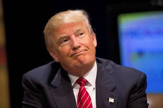 特朗普语出惊人：“我不仅治理美国 也治理全世界”