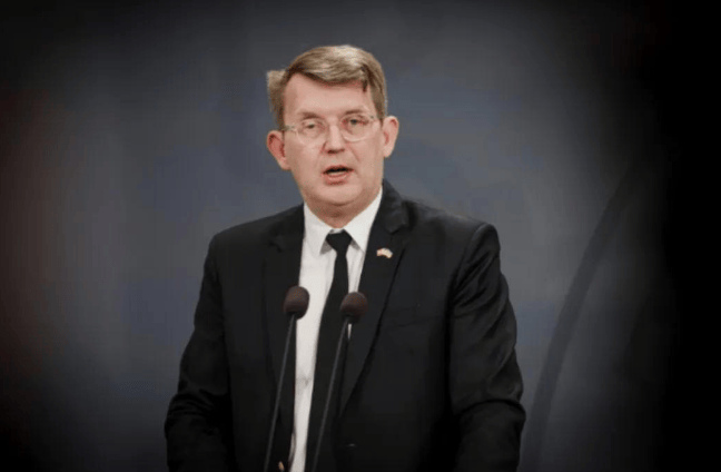 被特朗普当面羞辱 卡尼回应：加拿大是非卖品