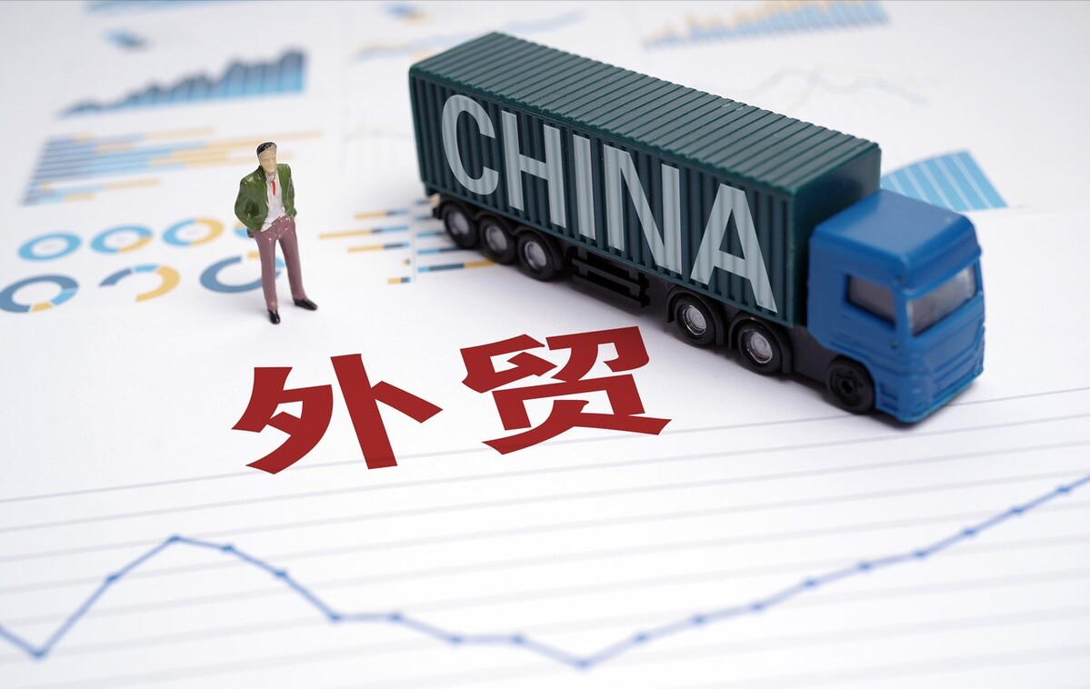 英美就贸易协议条款达成一致:仅限特定行业,且保留10%基准关税