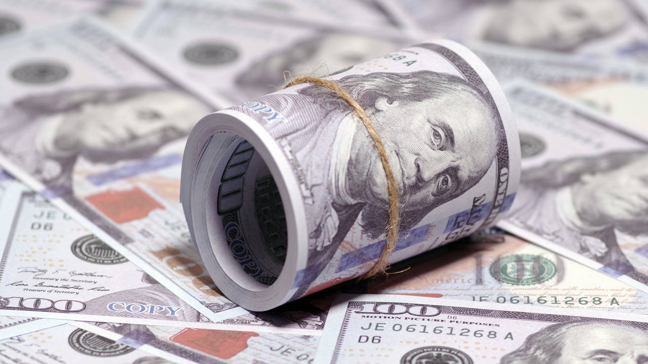 白宫官员还嘴硬?达里奥:美债风险甚至比穆迪认为的还大!