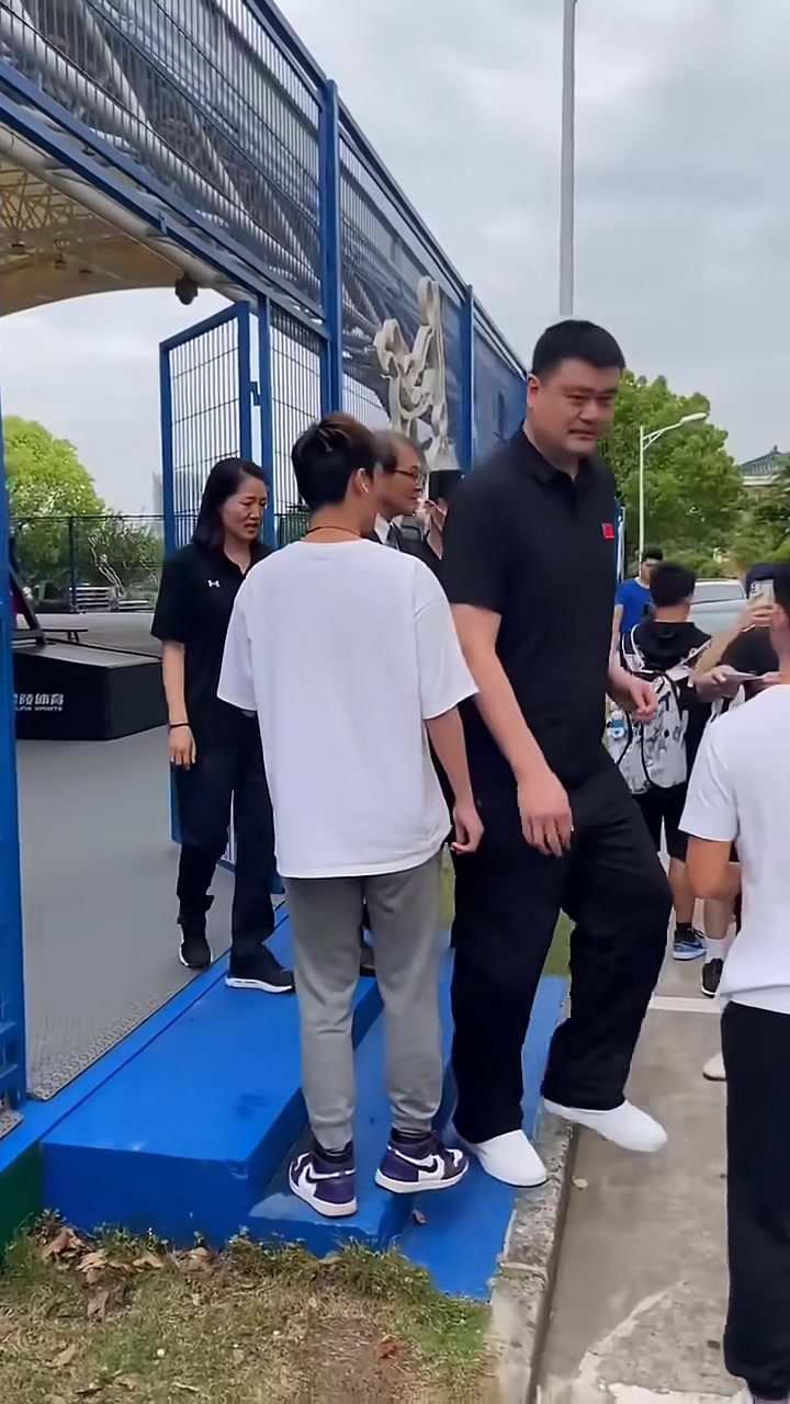 姚明现身“打Call”！清智资本张煜：AI赛道或将迎来三个爆发应用点