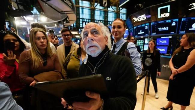 投资者对特朗普批评鲍威尔担忧加剧 美债收益率周四盘前下跌