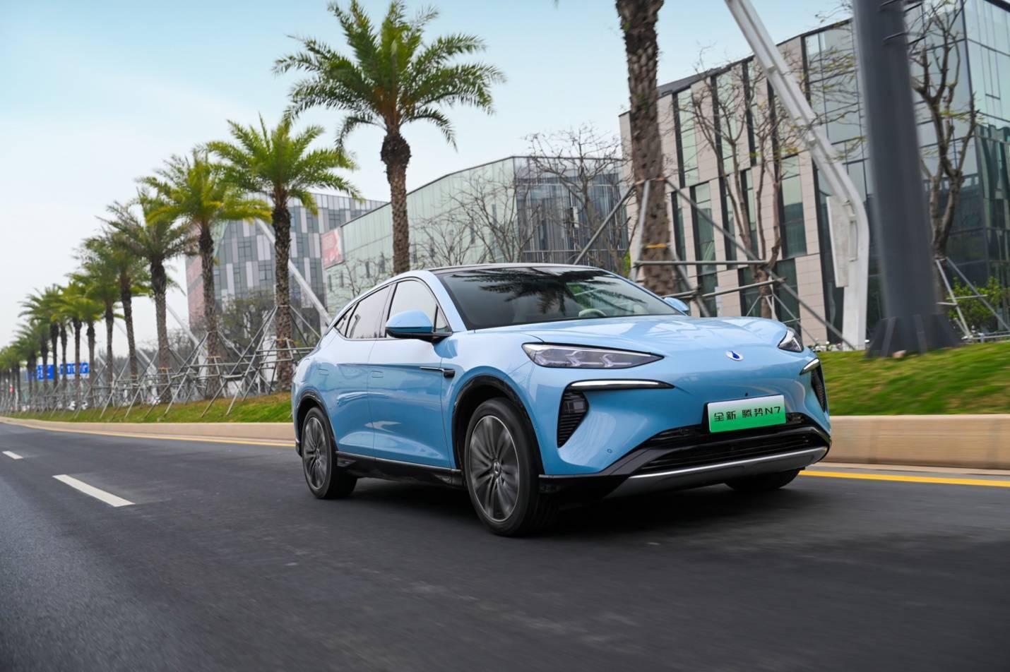 “N华辰转”盘中临时停牌