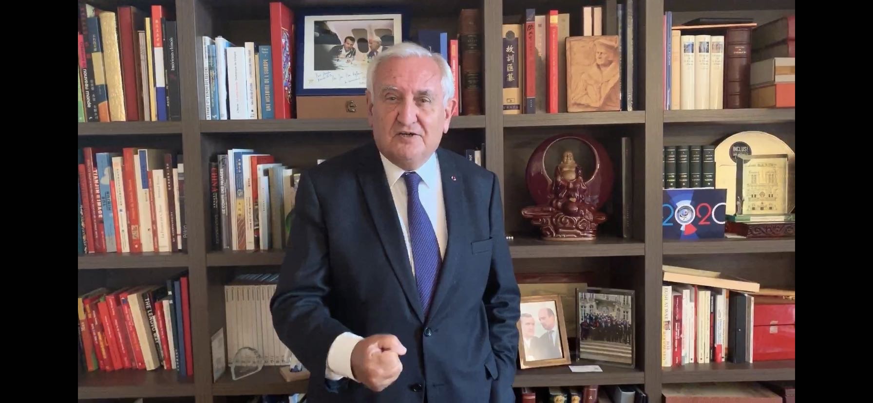 美欧达成贸易协议 法国总理怒斥:这是“欧洲的黑暗一天”