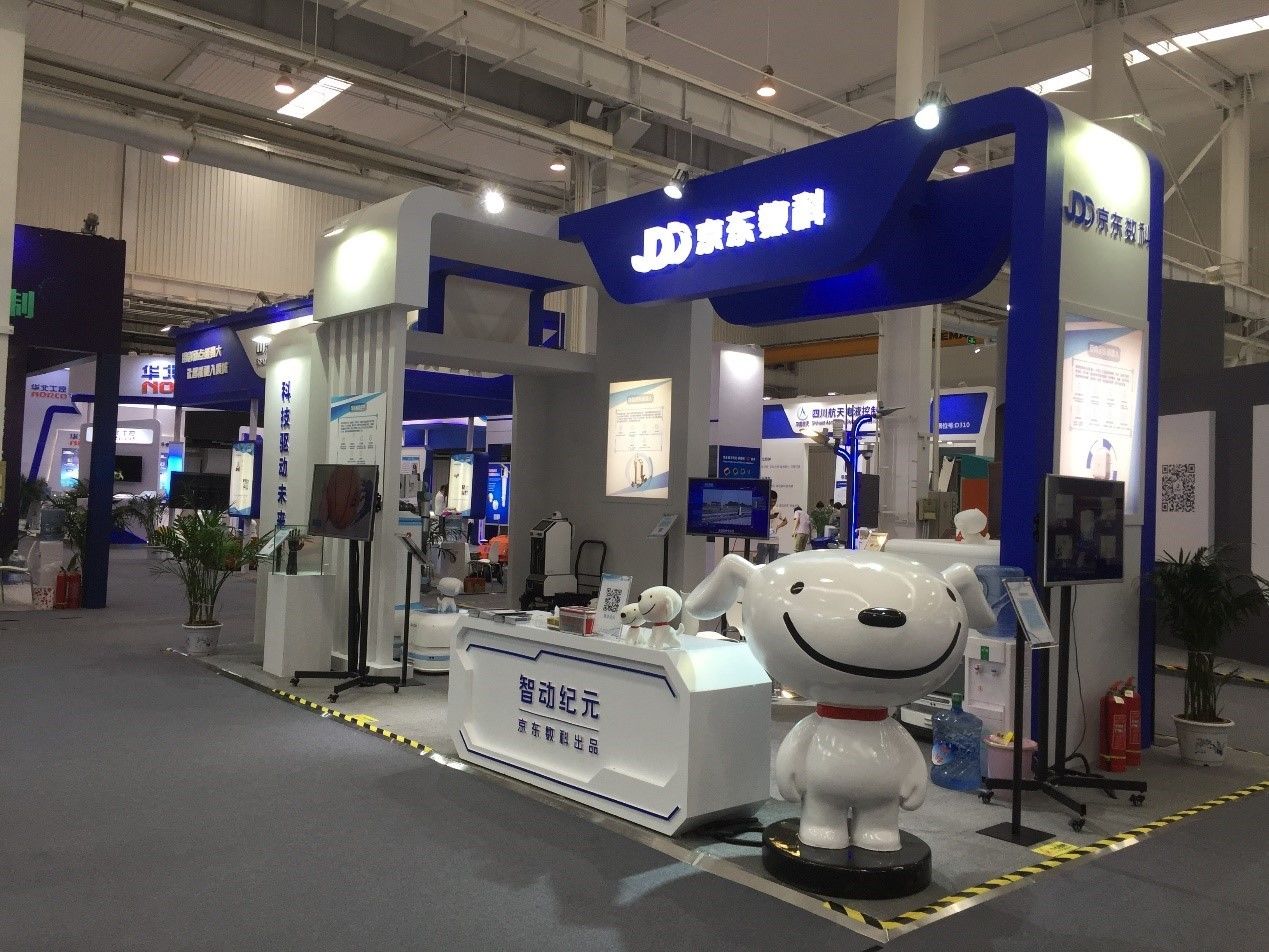 京东也上机器人的“牌桌”了